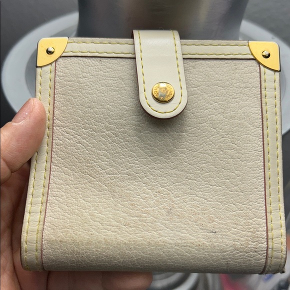 Louis Vuitton Suhali Compact Leather Wallet - Picture 1 of 12